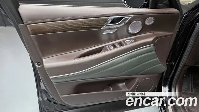 Genesis GV80 2020 — Şəkil 30/30