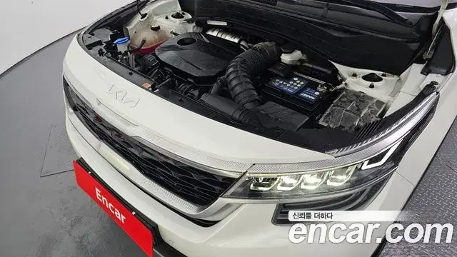 Kia Seltos 2022 — Photo 14/30