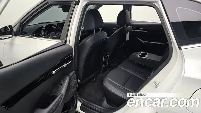 Kia Seltos 2022 — Photo 26/30