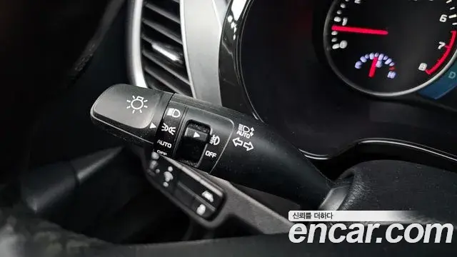 Kia Seltos 2022 — Photo 12/30