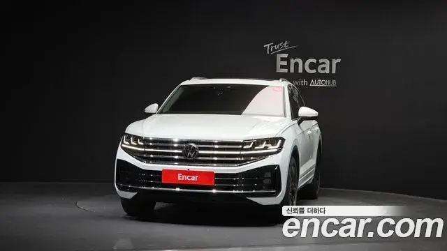 Volkswagen Touareg 2025 — Şəkil 12/23