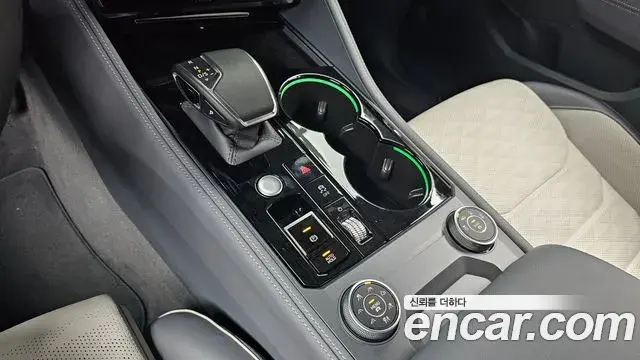 Volkswagen Touareg 2025 — Şəkil 1/23