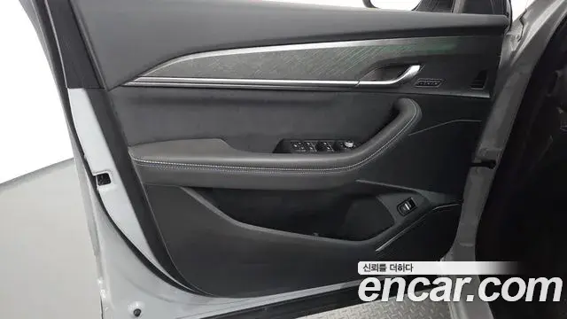 Renault Samsung Grand Koleos 2025 — Şəkil 37/38