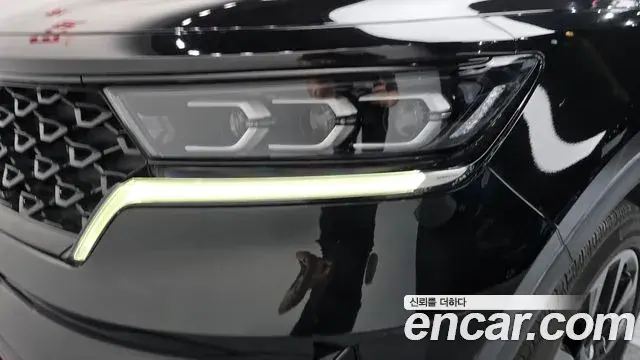 Kia Sorento 2021 — Şəkil 17/38