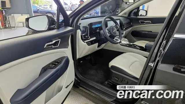 Kia Sportage 2022 — ფოტო 24/32