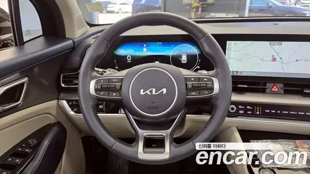 Kia Sportage 2022 — ფოტო 8/32