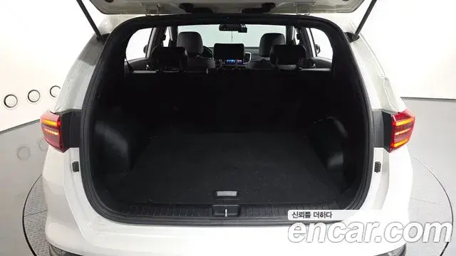 Kia Sportage The Bold 2019 — Фото 16/20