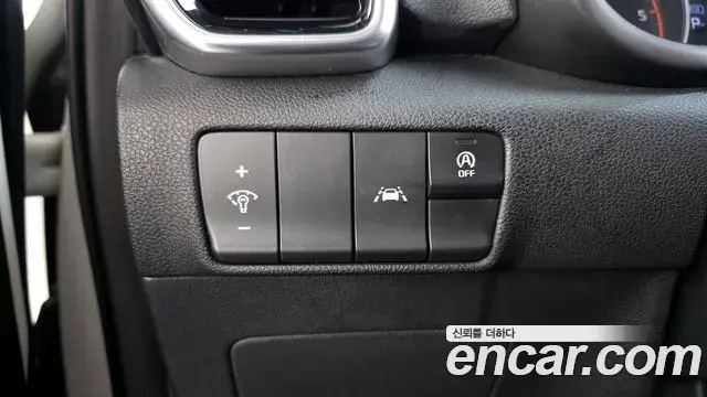 Kia Sportage The Bold 2019 — ფოტო 11/32