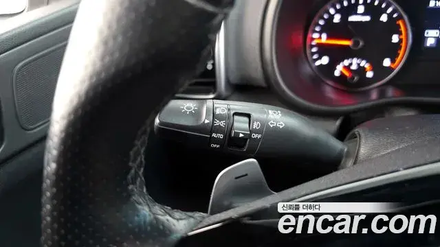 Kia Sportage The Bold 2019 — ფოტო 6/32