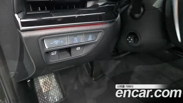 Genesis G80 2022 — Şəkil 33/39