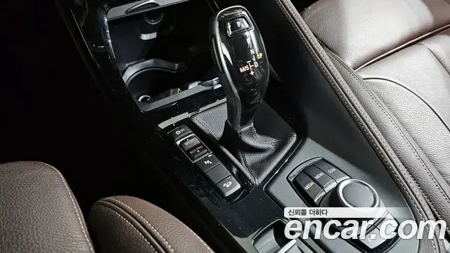 BMW X1 2021 — Photo 23/31
