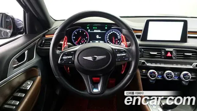 Genesis G70 2018 — Şəkil 19/32