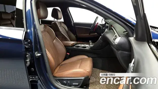 Genesis G70 2018 — Şəkil 8/32