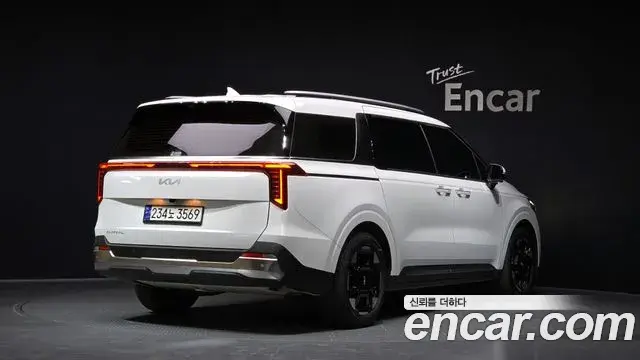 Kia Carnival 2025 — Photo 21/33