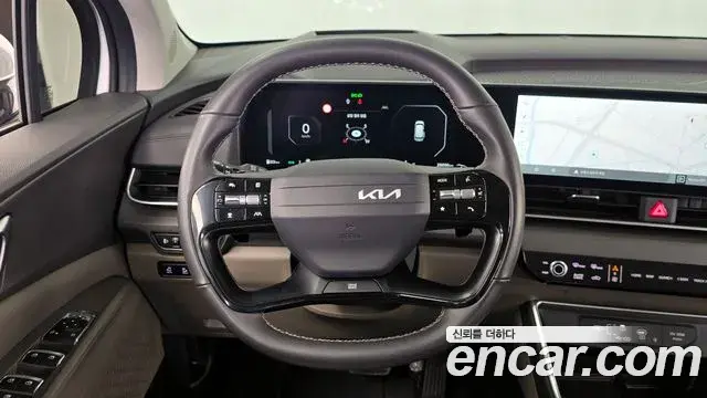 Kia Carnival 2025 — Photo 24/33