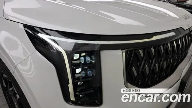 Kia Carnival 2025 — Photo 11/33