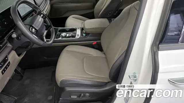 Kia Carnival 2025 — Photo 5/33