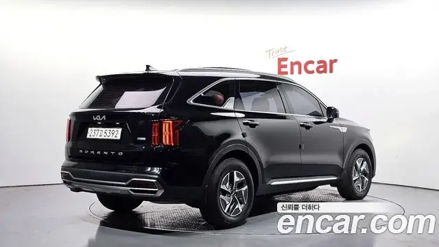 Kia Sorento 2021 — Фото 2/20