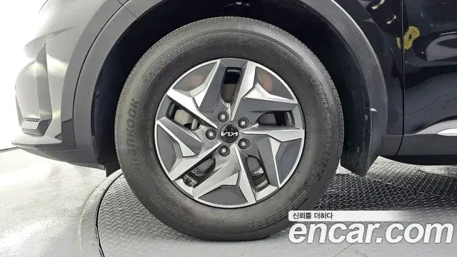 Kia Sorento 2021 — Фото 5/20