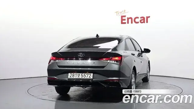Hyundai The New Avante Hybrid 2021 — ფოტო 17/20