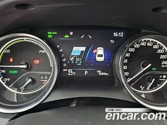 Toyota Camry 2024 — Şəkil 12/20