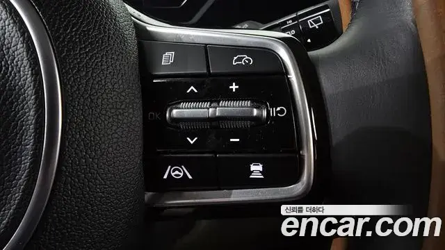 Kia Carnival 2024 — Şəkil 18/32