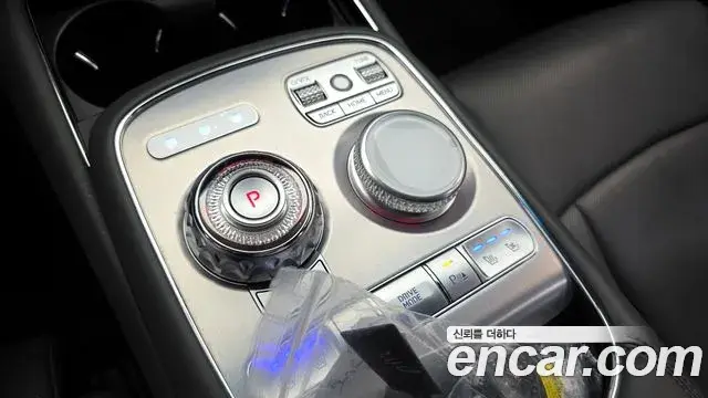 Genesis G90 2023 — ფოტო 4/30