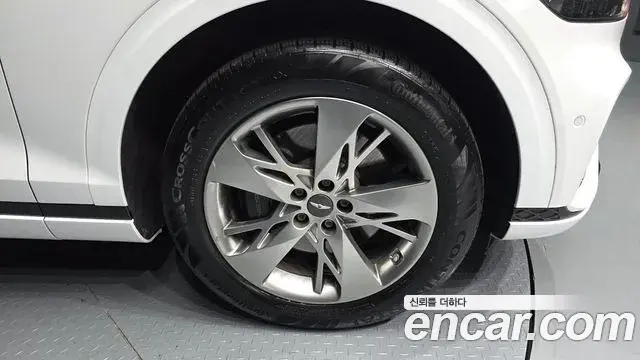 Genesis GV70 2021 — Photo 5/20