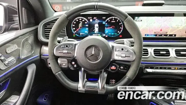 Mercedes-Benz GLE-Class 2023 — Photo 18/20
