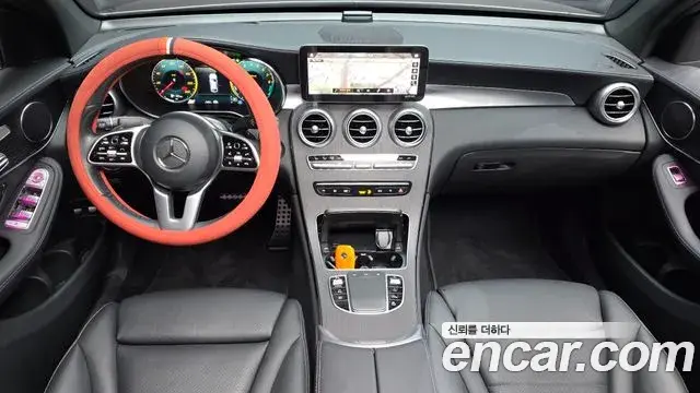 Mercedes-Benz GLC-Class 2022 — Şəkil 11/33
