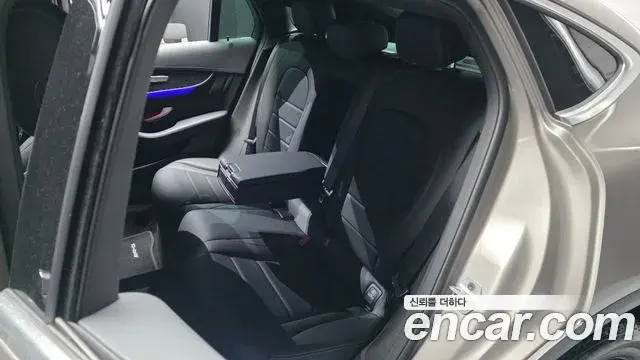 Mercedes-Benz GLC-Class 2022 — Şəkil 12/33