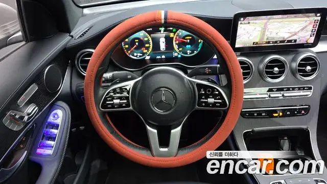 Mercedes-Benz GLC-Class 2022 — Şəkil 32/33