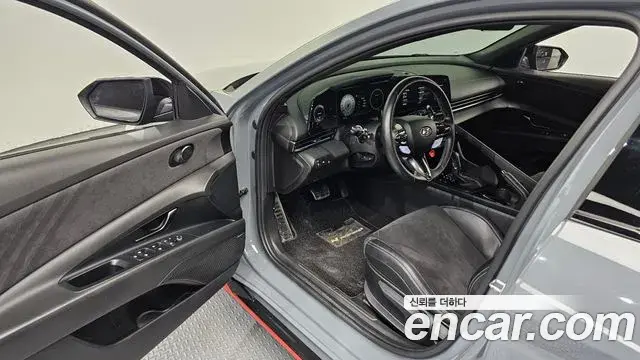 Hyundai The New Avante Hybrid 2021 — ფოტო 18/30