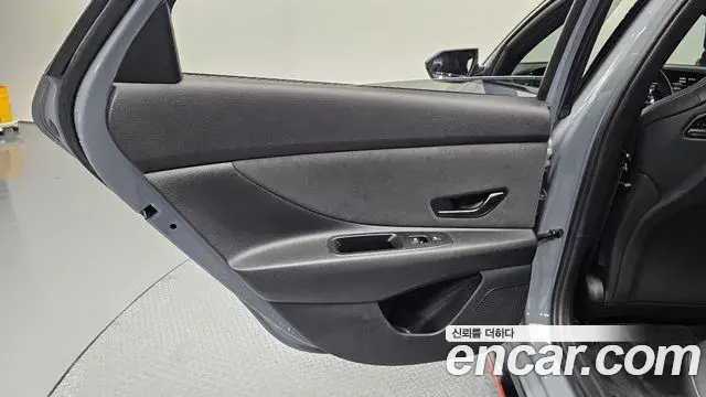 Hyundai The New Avante Hybrid 2021 — ფოტო 22/30