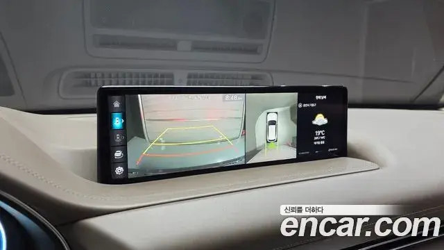Genesis GV80 2020 — Photo 28/33