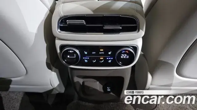 Genesis GV80 2020 — Photo 22/33