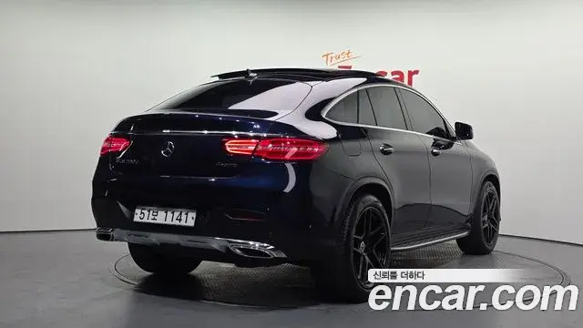 Mercedes-Benz GLE-Class 2018 — Фото 2/20