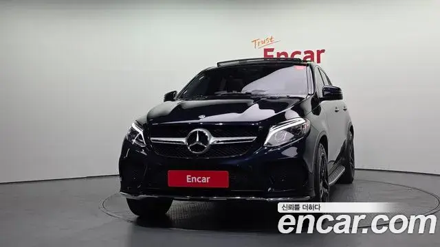 Mercedes-Benz GLE-Class 2018 — Фото 3/20