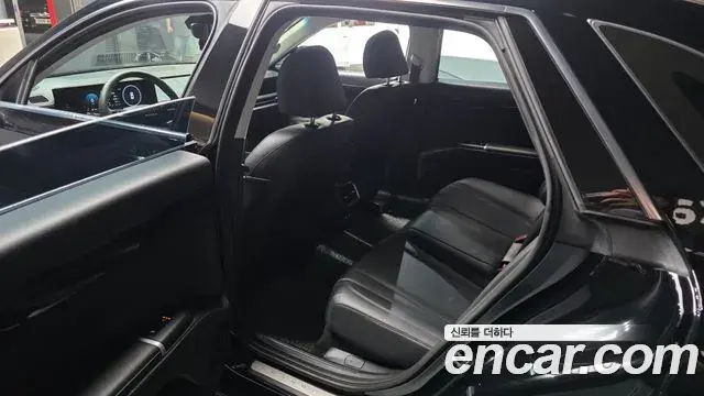 Hyundai Grandeur 2023 — Фото 11/20