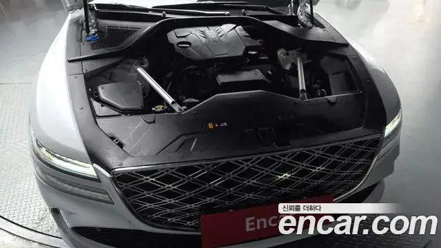 Genesis G80 2025 — Photo 21/33