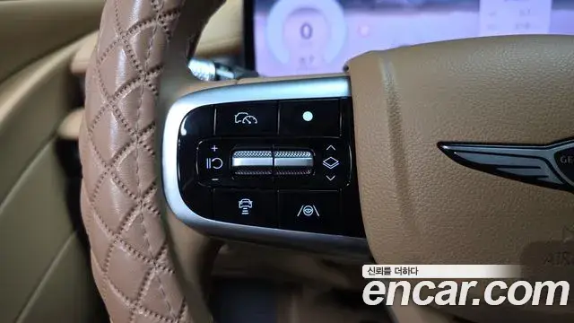 Genesis G80 2025 — Photo 14/33