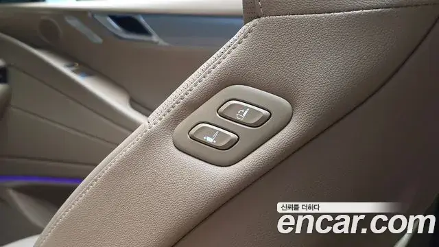 Genesis G80 2025 — Photo 26/33
