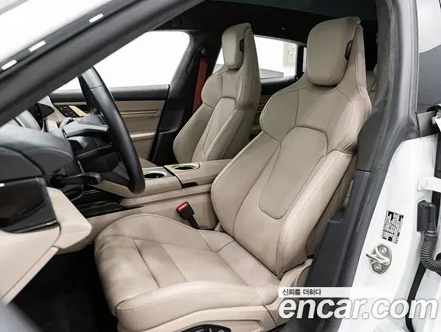 Porsche Taycan 2023 — Şəkil 16/19