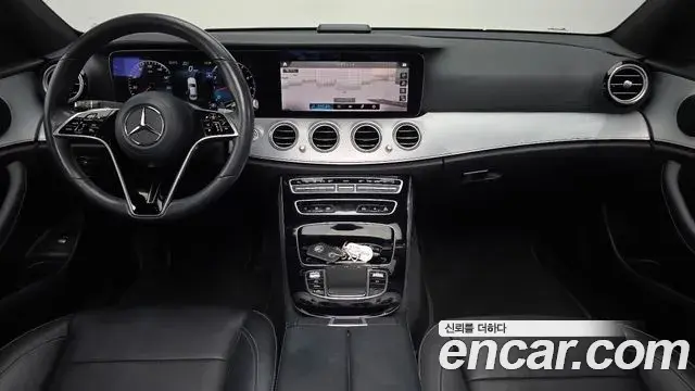 Mercedes-Benz E-Class 2021 — ფოტო 10/20