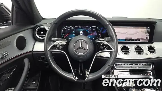 Mercedes-Benz E-Class 2021 — ფოტო 3/20