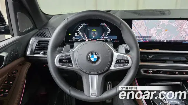 BMW X5 2025 — ფოტო 13/32