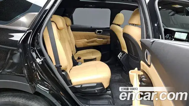 Kia Sorento 2022 — Photo 11/20