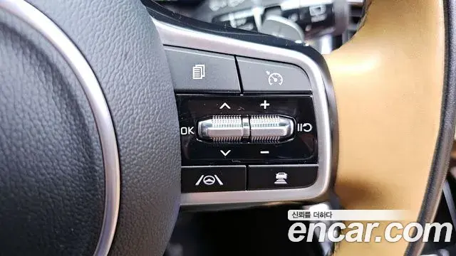 Kia Sorento 2022 — Photo 13/20