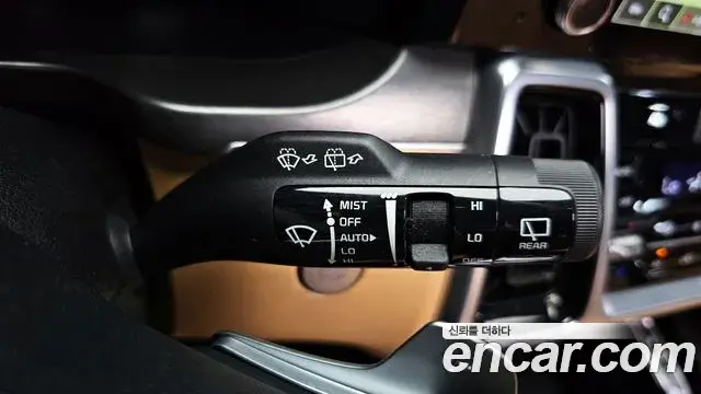 Kia Sorento 2022 — Photo 19/20