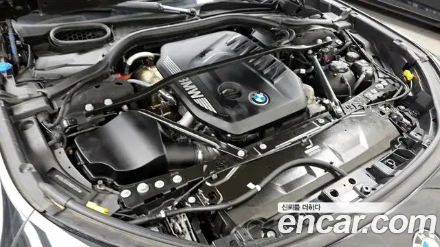 BMW 7 Series 2024 — Photo 24/33